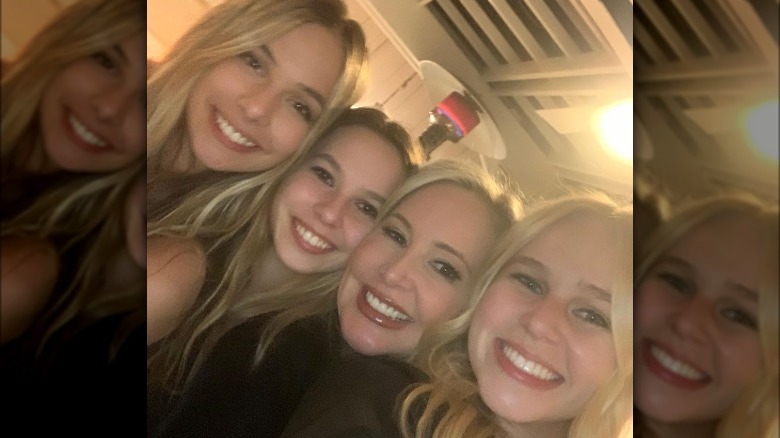 The Beador girls in a selfie 