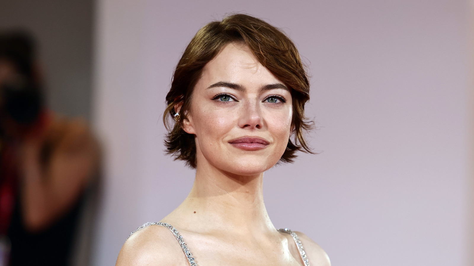 SideBySide Pics Of Emma Stone Show How Drastically Her Face Has Changed