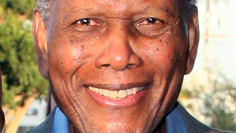 Sidney Poitier smiling in 2017