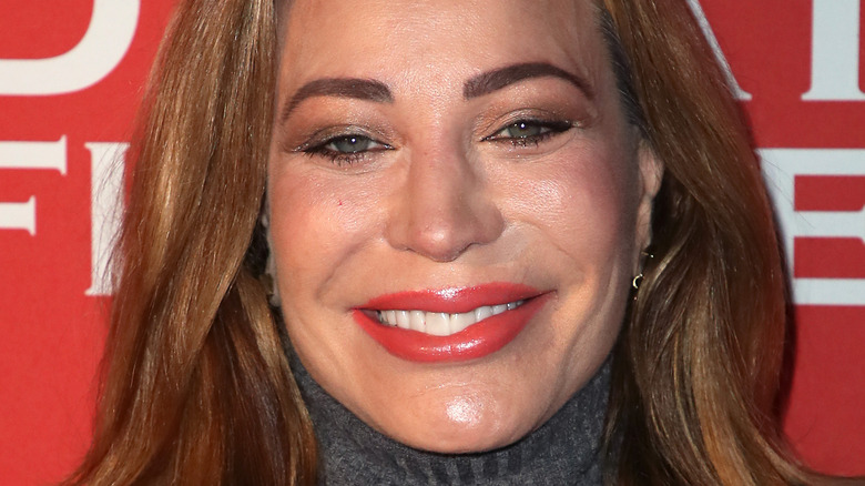 Taylor Dayne smiling