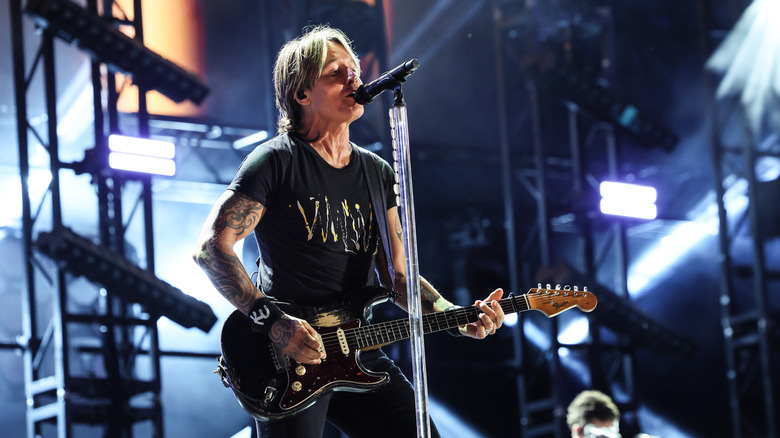 Keith Urban performs 2025