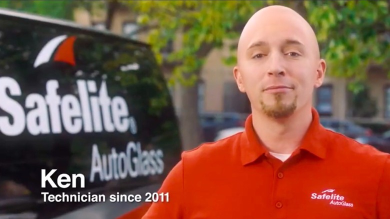 Beck Bennett in SNL Safelite commercial parody