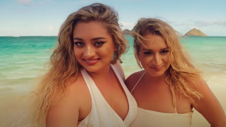 Amy and Carina DeAngelo at the beach