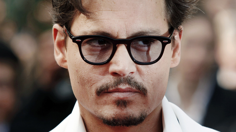 Johnny Depp pointing trial