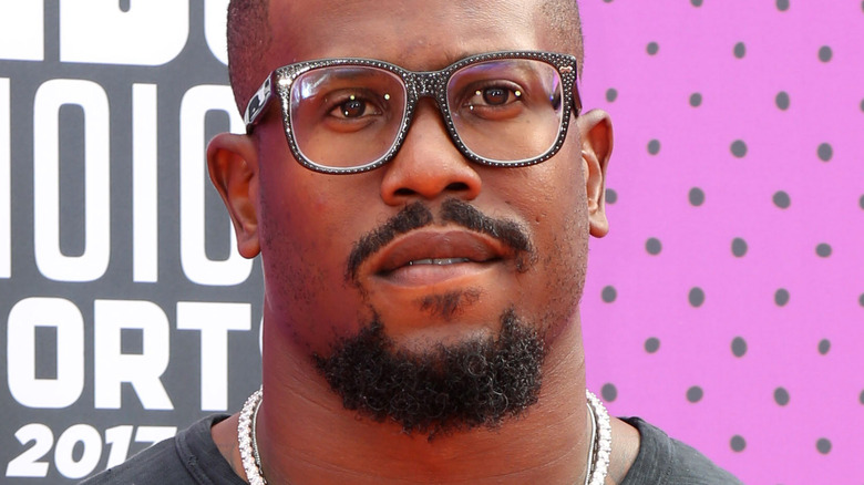 Von Miller posing