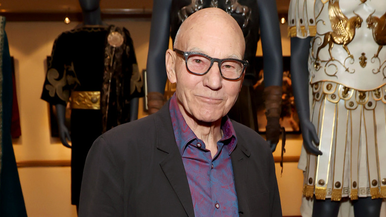 Patrick Stewart posing at an event
