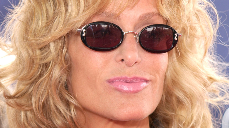 Farrah Fawcett in sunglasses