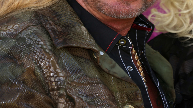 Duane Chapman wearing sunglasses