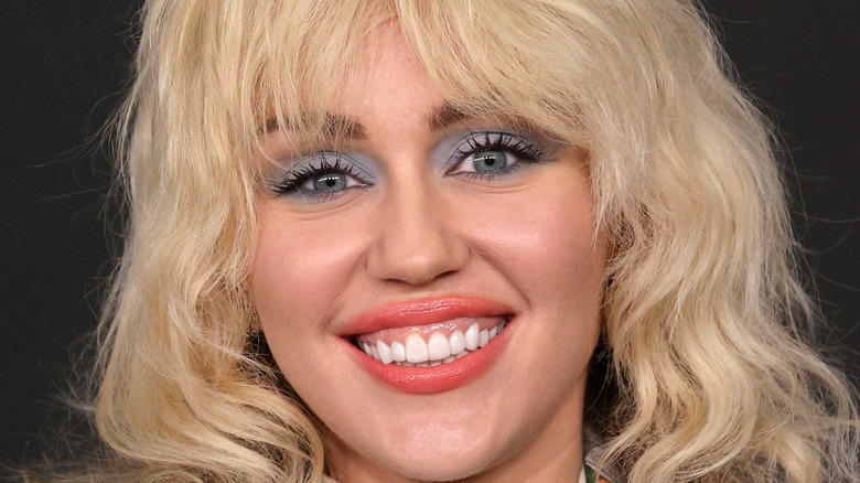 Miley Cyrus smiling closeup