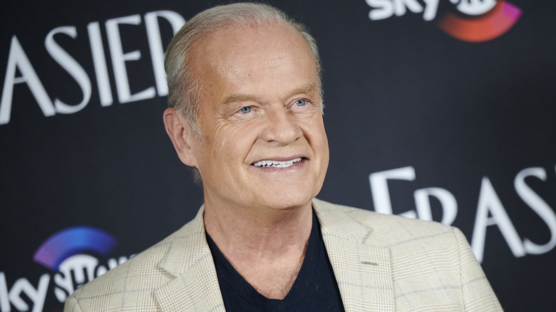 Kelsey Grammer posing