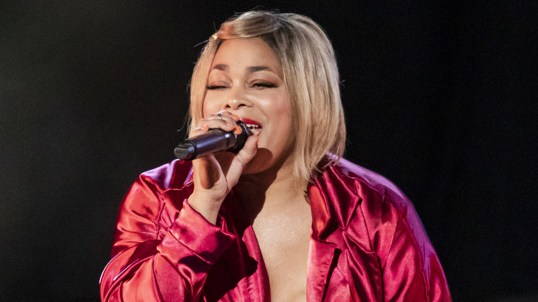 Tionne "T-Boz" Watkins performing