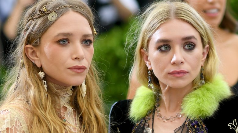 Strange Facts About The Olsen Twins' Childhood - Nicki Swift.