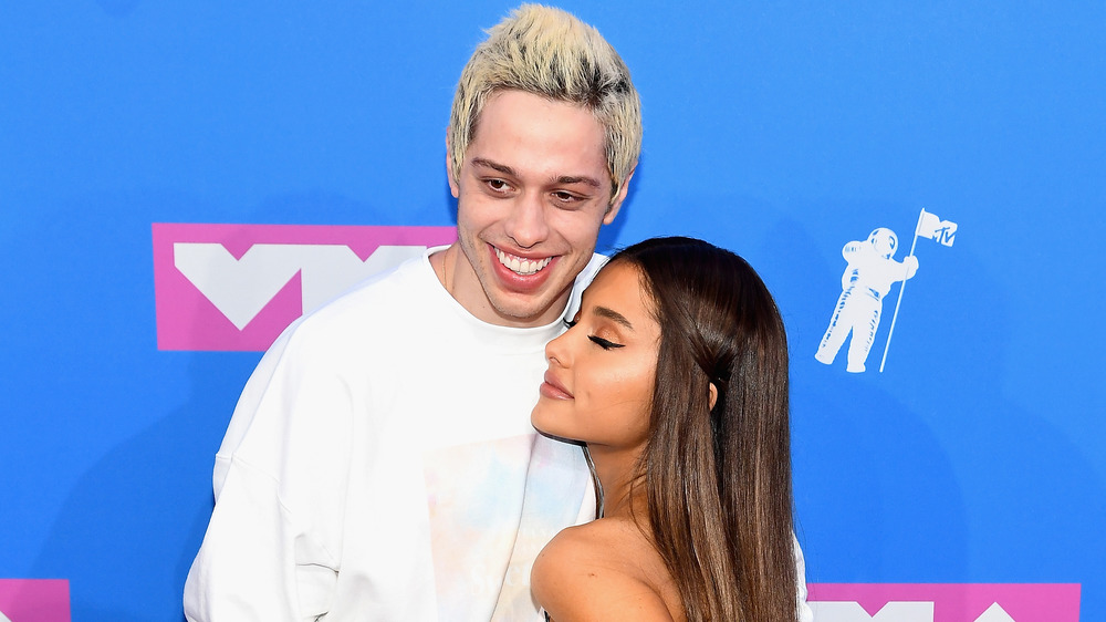 Pete Davidson and Ariana Grande on the red carpet at the VMAs