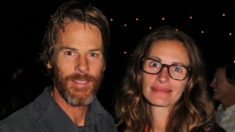 Strange Things About Julia Roberts' Marriage