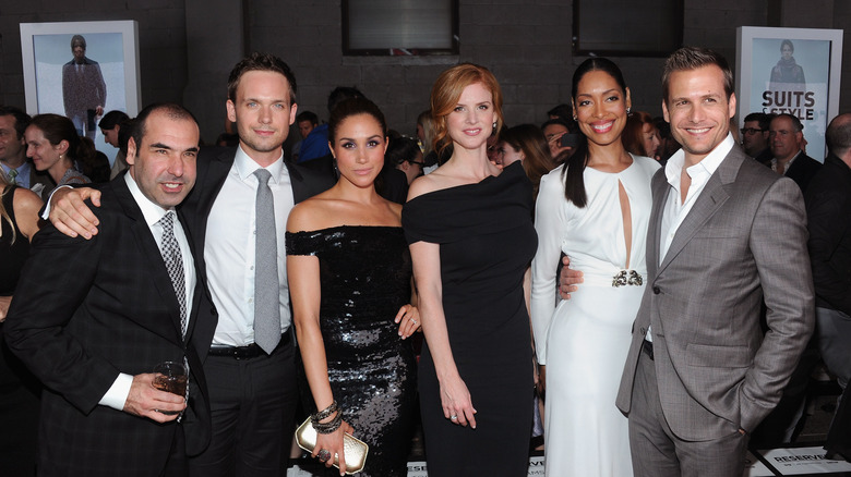 Suits cast 