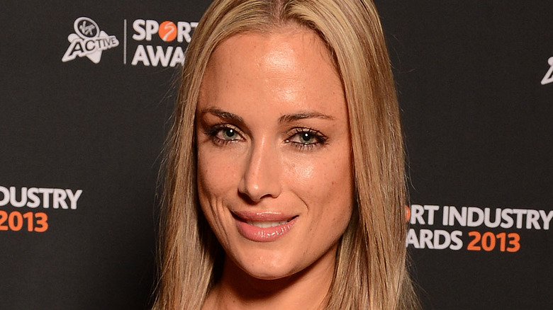 Reeva Steenkamp posing at an event 