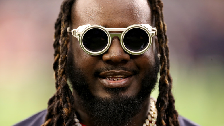 T-Pain wearing sunglasses