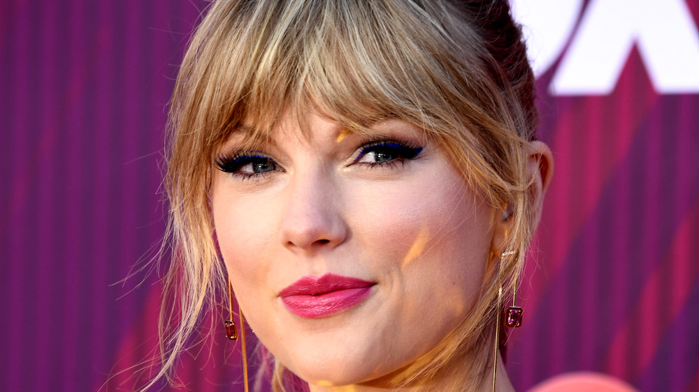 Taylor Swift smiling