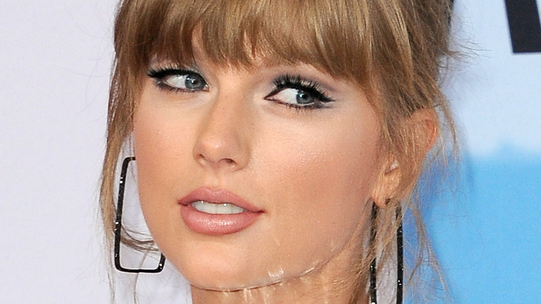 Taylor Swift American Music Awards