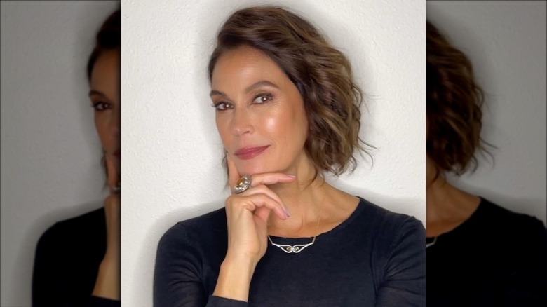 Teri Hatcher posing