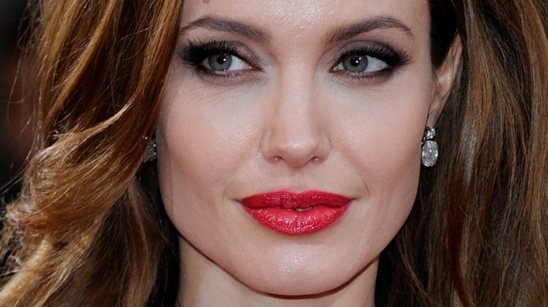 Angelina Jolie at 2012 Oscars