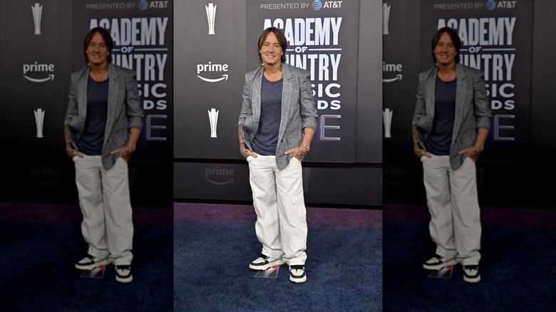 Keith Urban smiling
