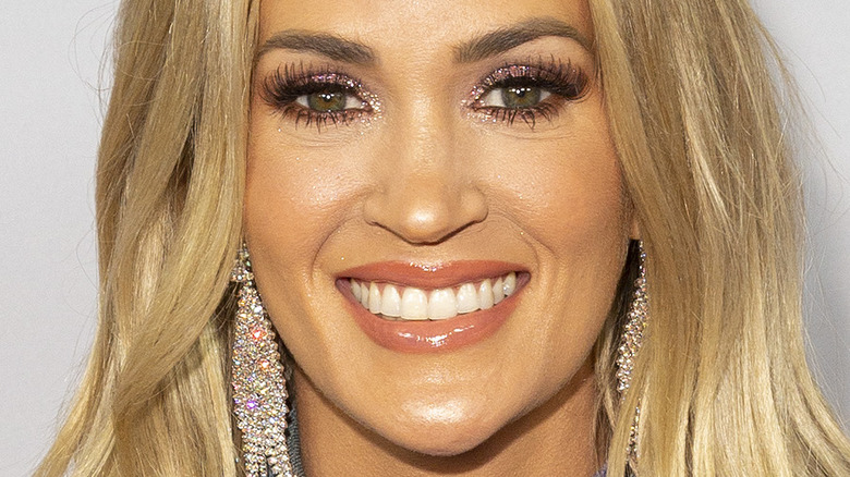 Carrie Underwood smiling