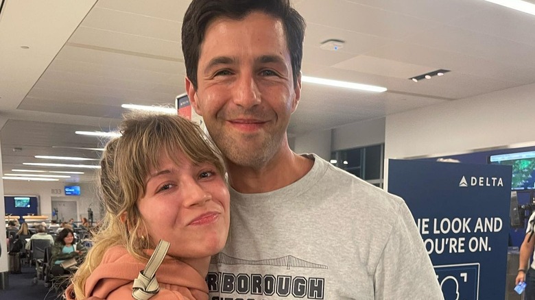 Josh Peck and Jennette McCurdy smiling