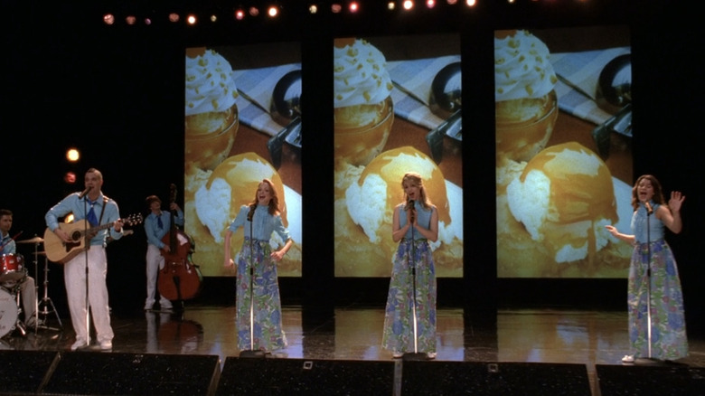 The Celibacy Club performs "Afternoon Delight" on Glee