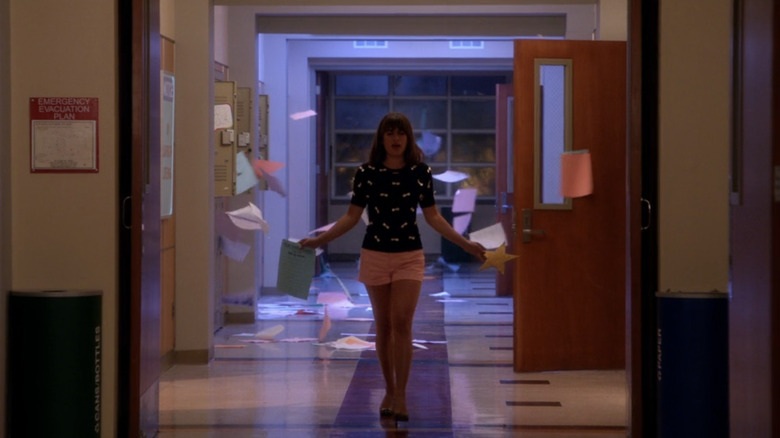 Rachel Berry sings through the halls of McKinley High in episode of "Glee"