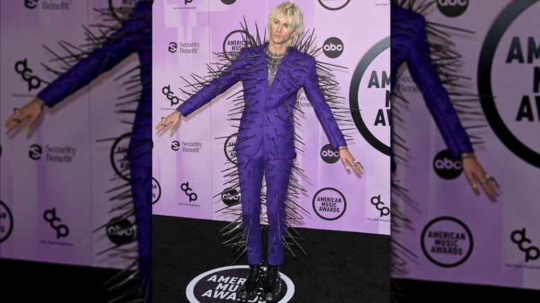 Machine Gun Kelly at the 2022 American Music Awards.