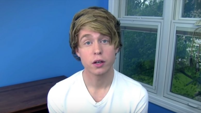 Austin Jones apology video