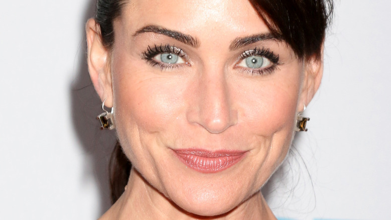 Rena Sofer smiling