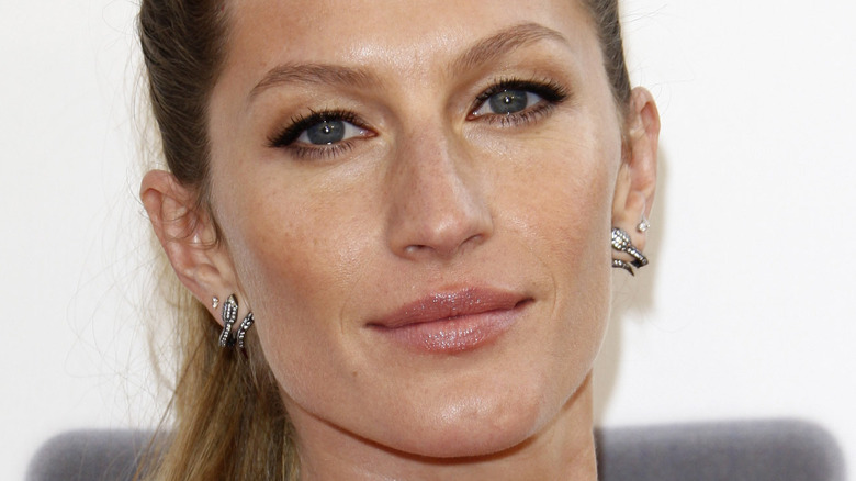 Gisele Bündchen close-up