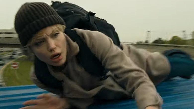 Angelina Jolie landing on a bus in Salt