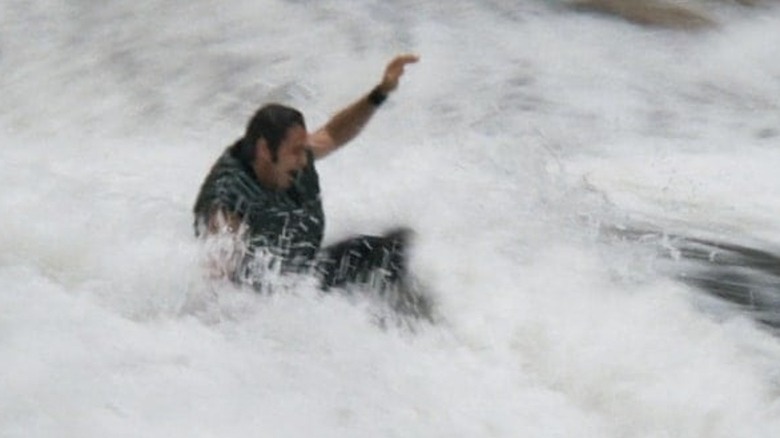 Burt Reynolds loose in river in Deliverance