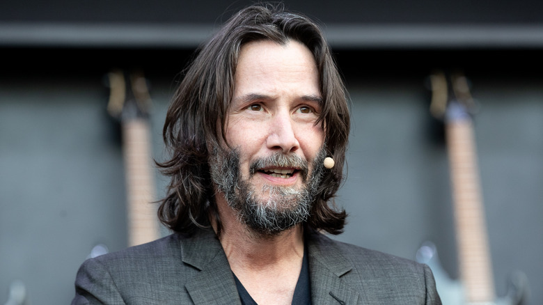 Keanu Reeves long hair