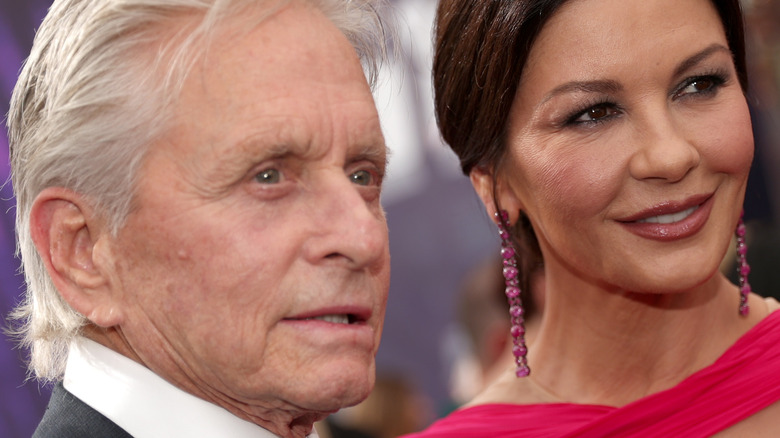 Michael Douglas, Catherine Zeta-Jones posing