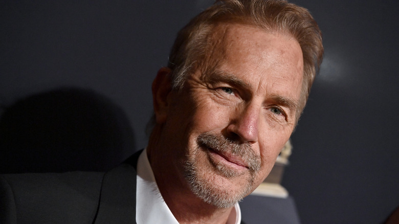 Kevin Costner short stubble goatee