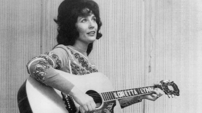 Young Loretta Lynn performing 
