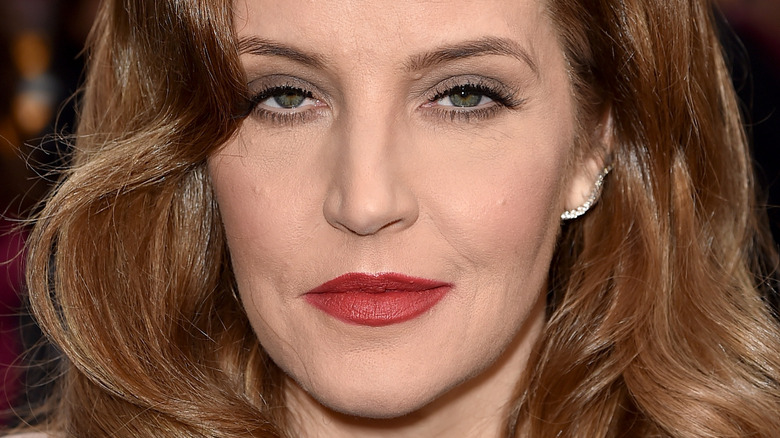 Lisa Marie Presley red lipstick