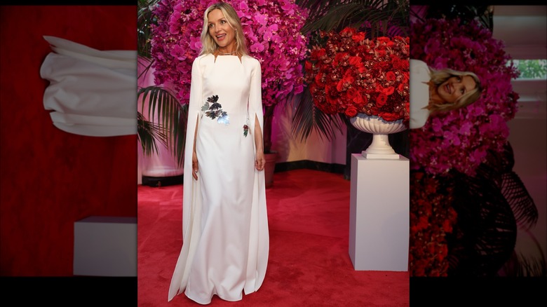 Melissa Biden wearing white dress