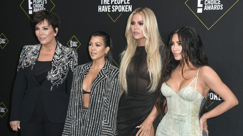 Kris Jenner, Kourtney Kardashian, Khloe Kardashian, and Kim Kardashian West attending the 2019 E! People's Choice Awards