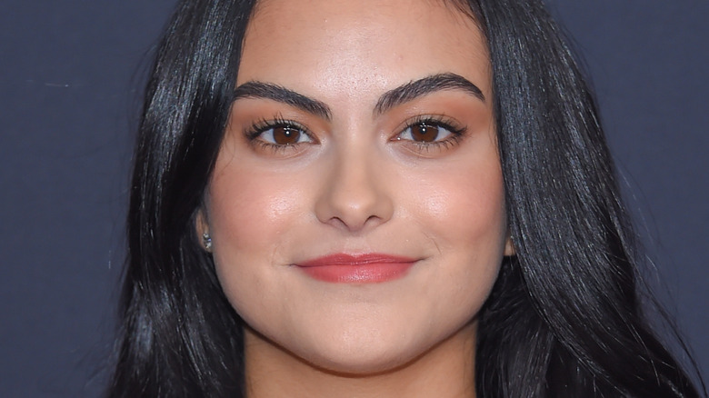 camila mendes red lipstick