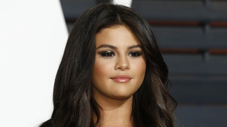 Selena Gomez looking to distance