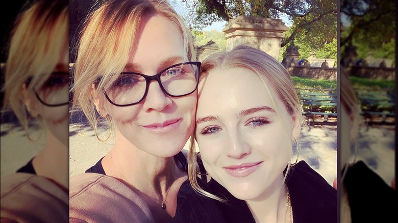 Jennie Garth snapping selfie with daughter Lola Ray Facinelli