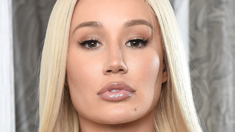 Iggy Azalea smiling