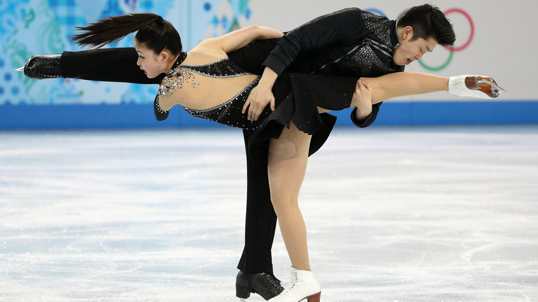  Alex e Maia Shibutani, durante la danza libera sul ghiaccio alle Olimpiadi invernali 2014