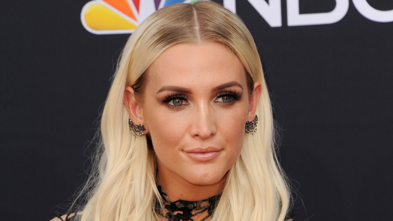Ashlee Simpson on the red carpet