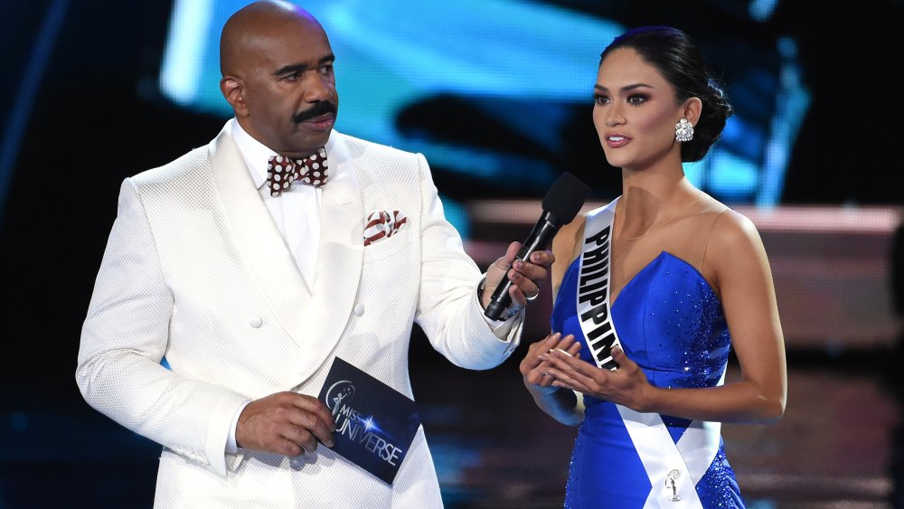 Steve Harvey, Miss Philippines Pia Alonzo Wurtzbach